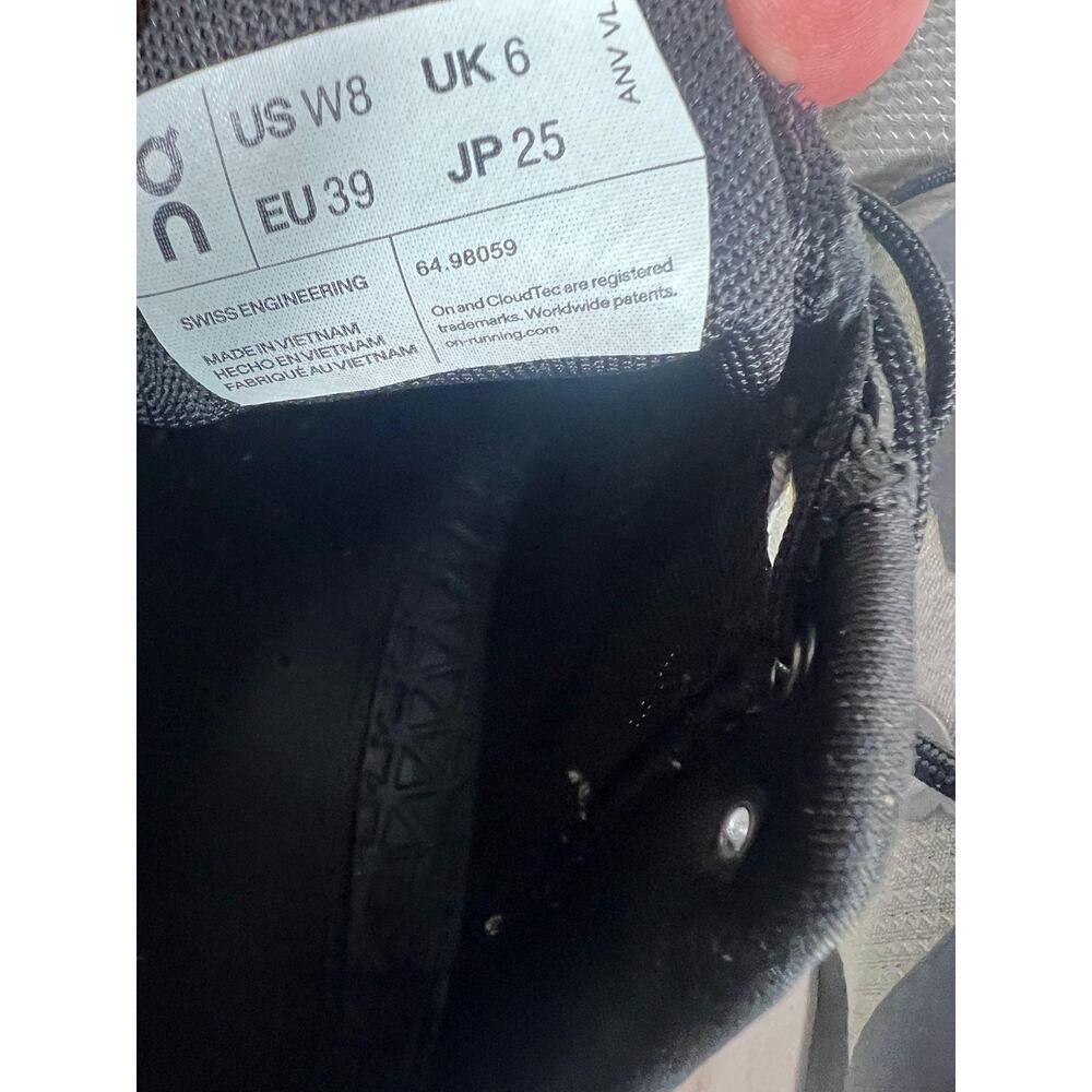 On Running Cloudtec Shoes Womens Size 8 Swiss Eng… - image 4